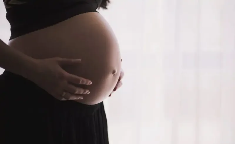 Mơ thấy bầu bé trai báo hiệu sự thăng tiến và thành công trong sự nghiệp.