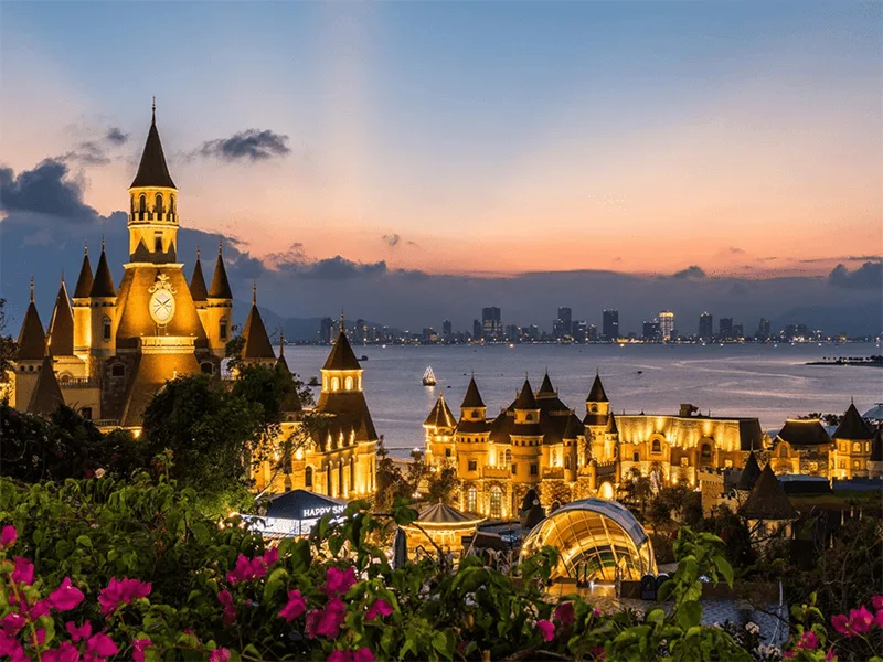 VinWonders Nha Trang – tổ hợp giải trí đẳng cấp quốc tế trên đảo Hòn Tre.